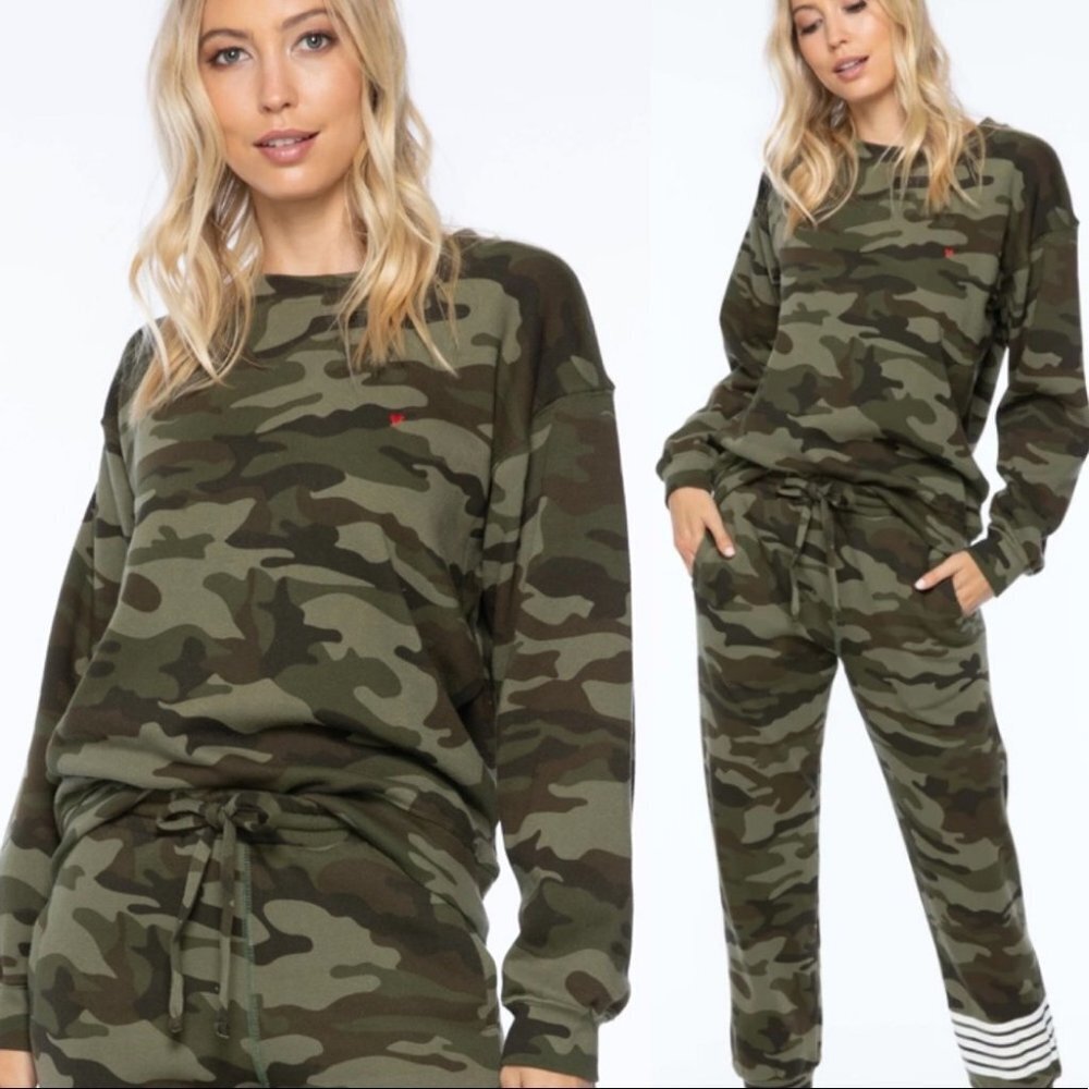 Sub_Urban Riot Heart Emb Camo Willow Sweatshirt Green Camouflage Size XS Sweater